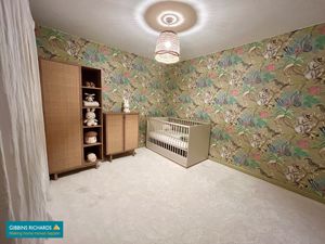 Bedroom- click for photo gallery